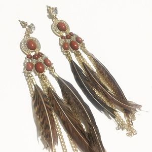 [Aldo]  statement feather dangle earrings